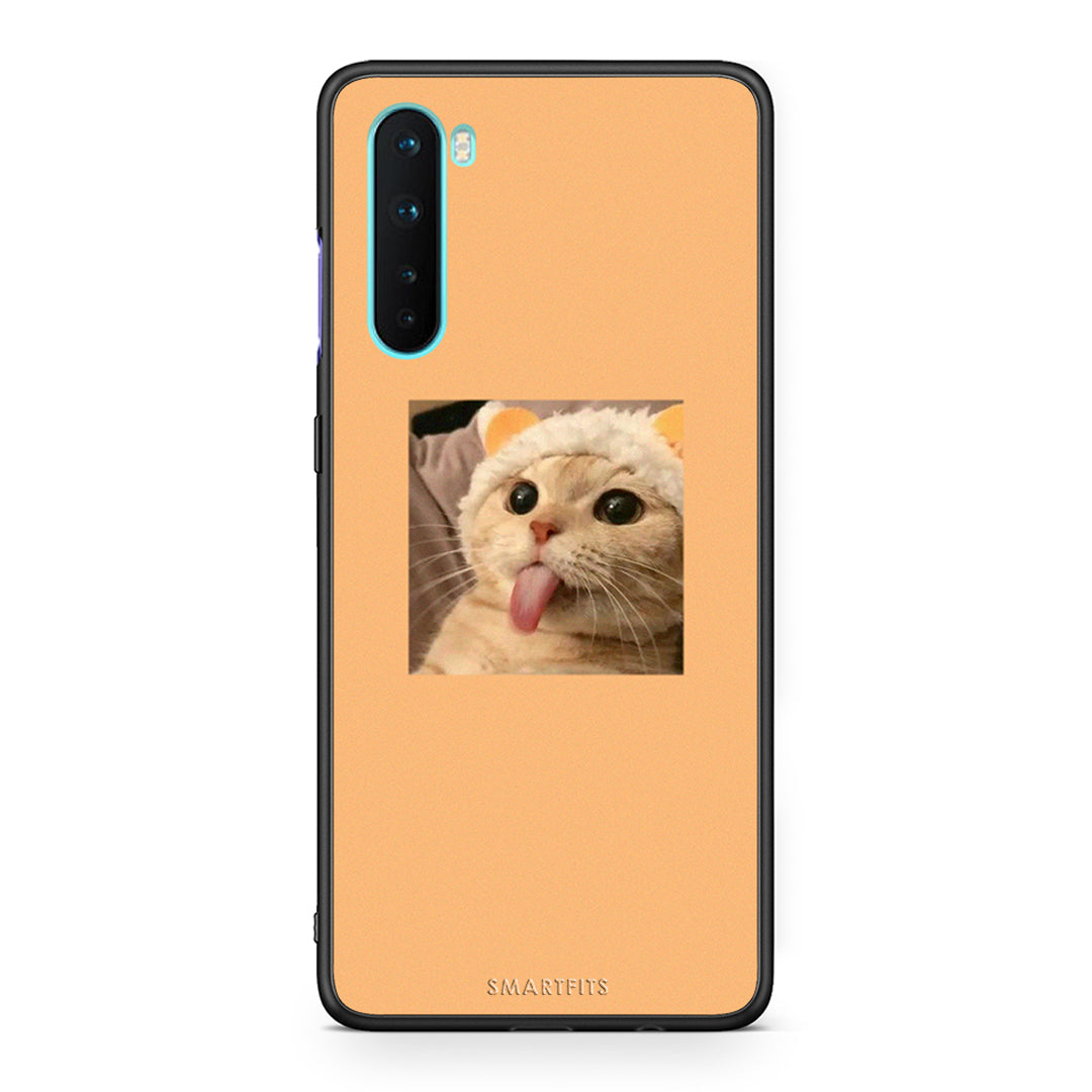 OnePlus Nord 5G Cat Tongue θήκη από τη Smartfits με σχέδιο στο πίσω μέρος και μαύρο περίβλημα | Smartphone case with colorful back and black bezels by Smartfits