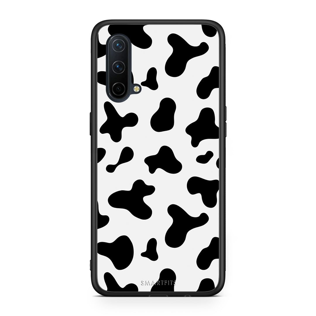 OnePlus Nord CE 5G Cow Print θήκη από τη Smartfits με σχέδιο στο πίσω μέρος και μαύρο περίβλημα | Smartphone case with colorful back and black bezels by Smartfits