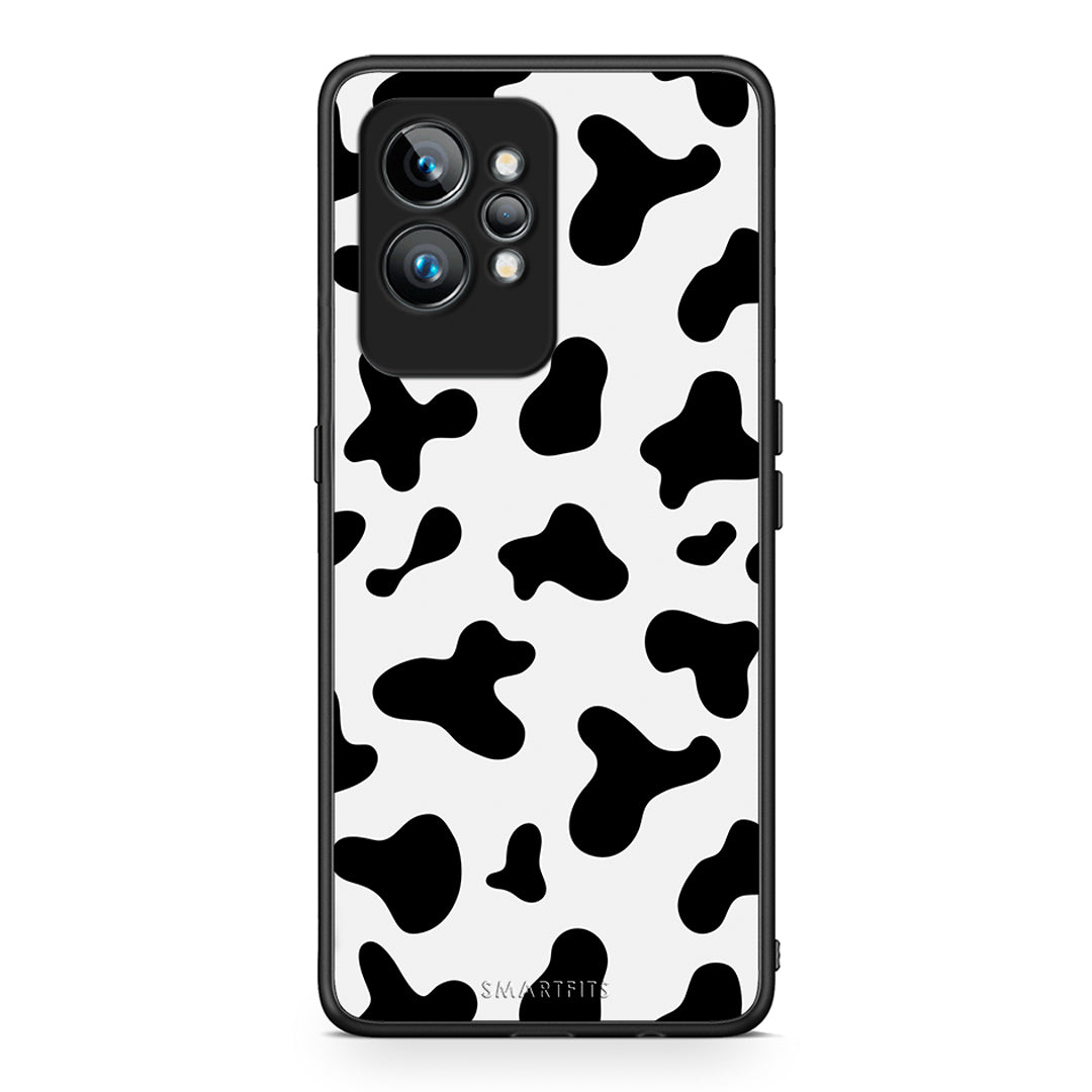 Θήκη Realme GT2 Cow Print από τη Smartfits με σχέδιο στο πίσω μέρος και μαύρο περίβλημα | Realme GT2 Cow Print Case with Colorful Back and Black Bezels