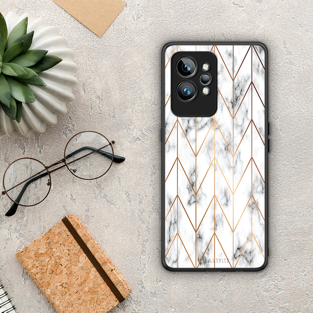 Θήκη Realme GT2 Pro Marble Gold Geometric από τη Smartfits με σχέδιο στο πίσω μέρος και μαύρο περίβλημα | Realme GT2 Pro Marble Gold Geometric Case with Colorful Back and Black Bezels