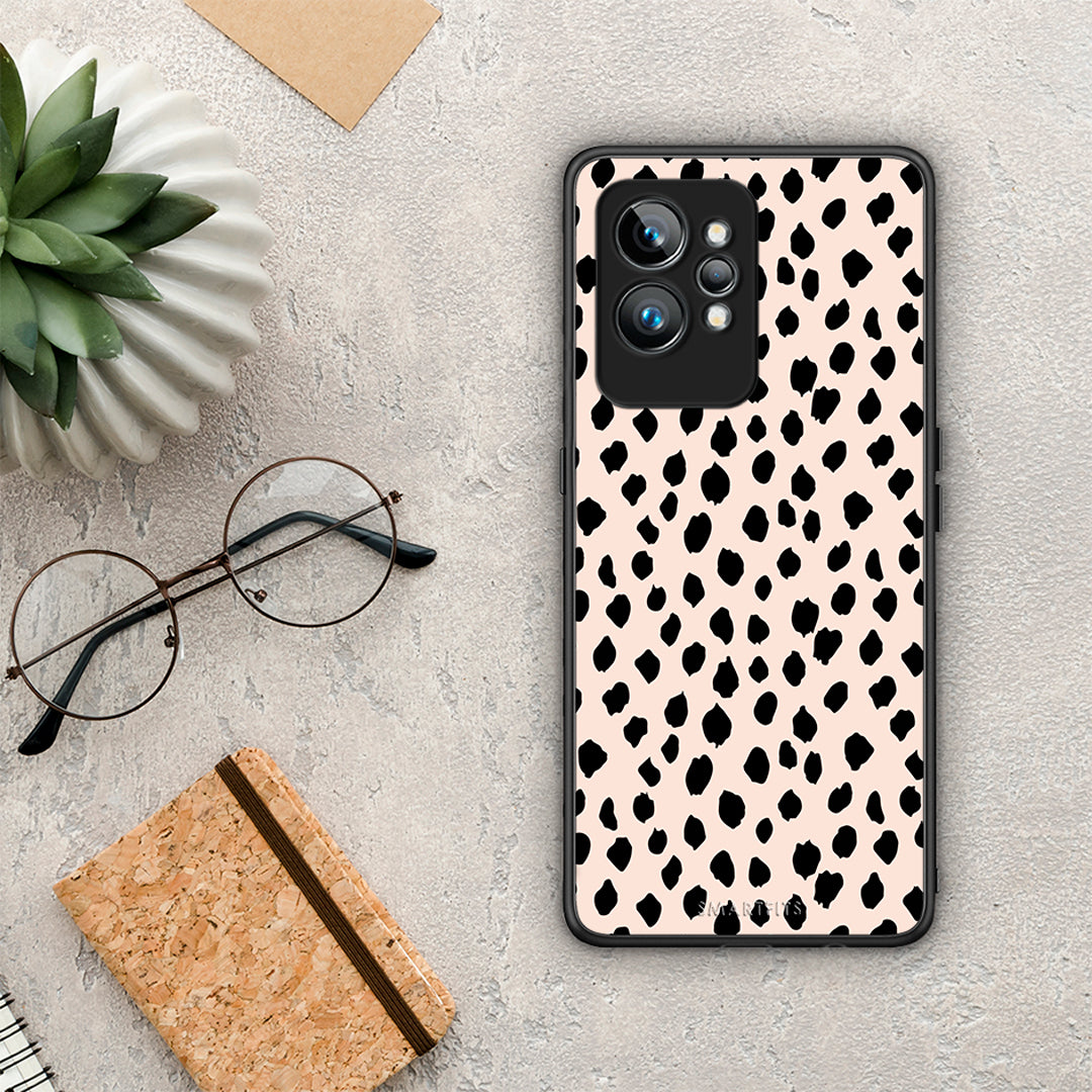 Θήκη Realme GT2 Pro New Polka Dots από τη Smartfits με σχέδιο στο πίσω μέρος και μαύρο περίβλημα | Realme GT2 Pro New Polka Dots Case with Colorful Back and Black Bezels