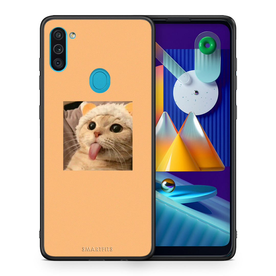 Θήκη Samsung A11/M11 Cat Tongue από τη Smartfits με σχέδιο στο πίσω μέρος και μαύρο περίβλημα | Samsung A11/M11 Cat Tongue case with colorful back and black bezels