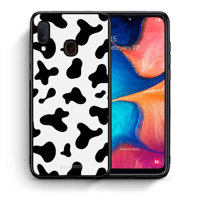 Θήκη Samsung A20e Cow Print από τη Smartfits με σχέδιο στο πίσω μέρος και μαύρο περίβλημα | Samsung A20e Cow Print case with colorful back and black bezels