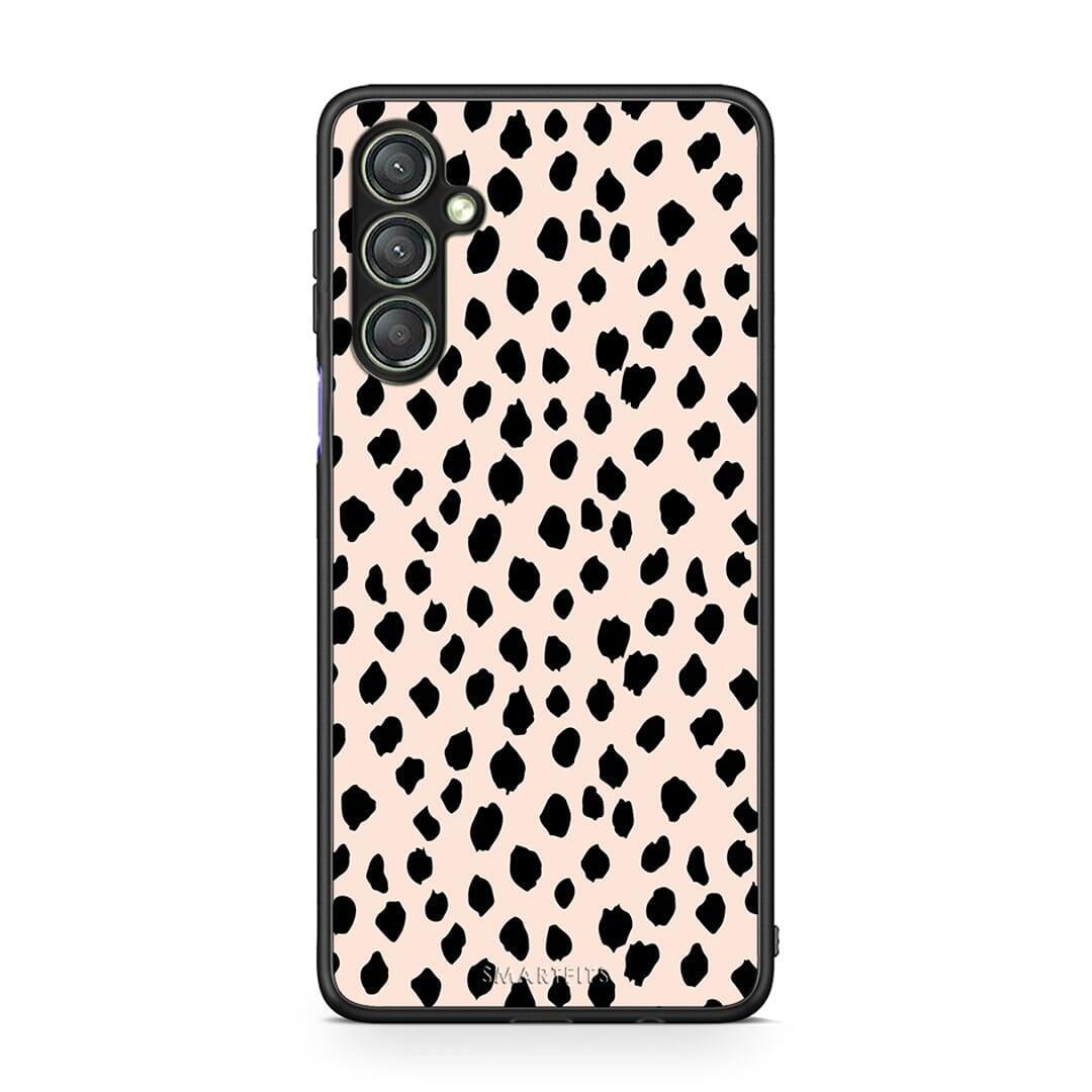 Θήκη Samsung Galaxy A24 4G New Polka Dots από τη Smartfits με σχέδιο στο πίσω μέρος και μαύρο περίβλημα | Samsung Galaxy A24 4G New Polka Dots Case with Colorful Back and Black Bezels