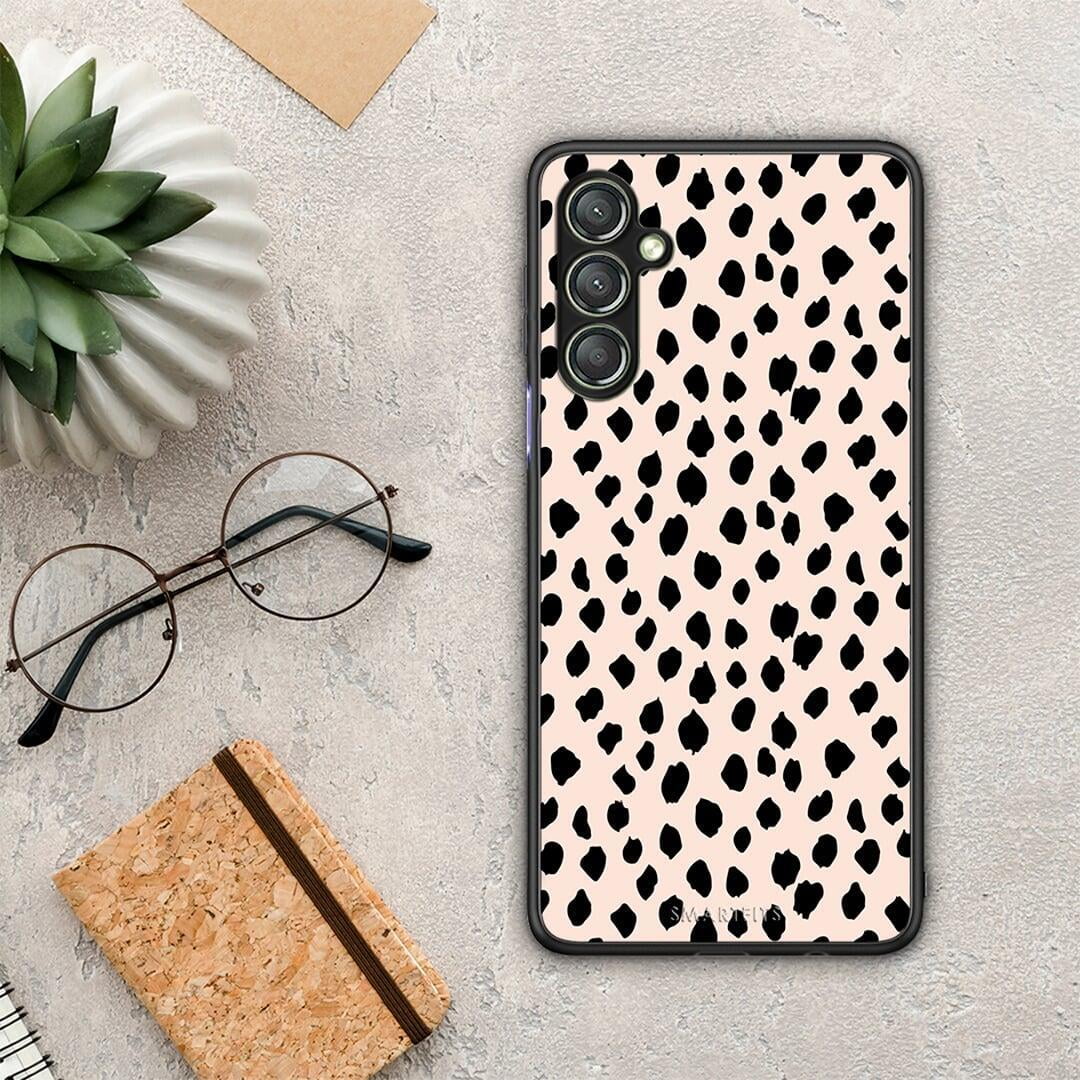 Θήκη Samsung Galaxy A24 4G New Polka Dots από τη Smartfits με σχέδιο στο πίσω μέρος και μαύρο περίβλημα | Samsung Galaxy A24 4G New Polka Dots Case with Colorful Back and Black Bezels