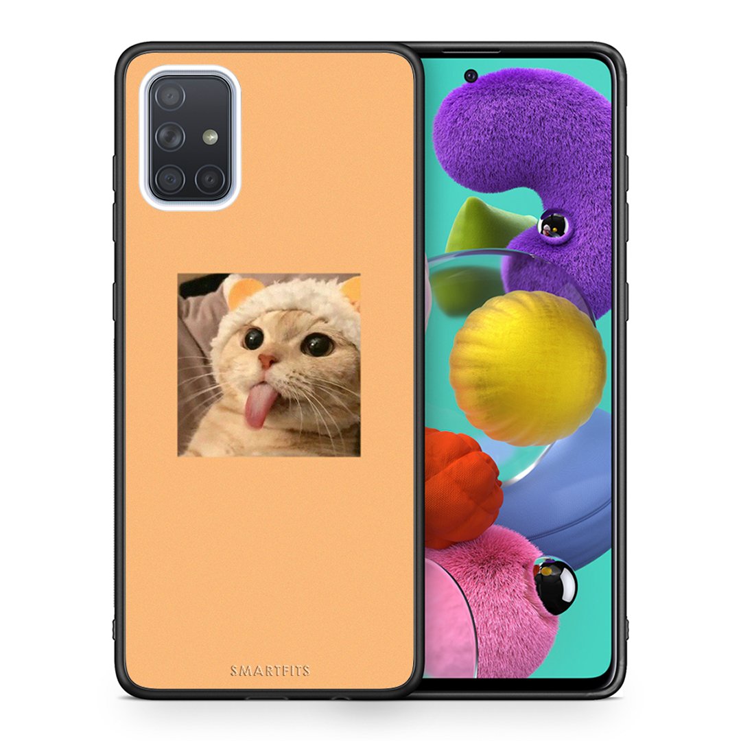 Θήκη Samsung A51 Cat Tongue από τη Smartfits με σχέδιο στο πίσω μέρος και μαύρο περίβλημα | Samsung A51 Cat Tongue case with colorful back and black bezels