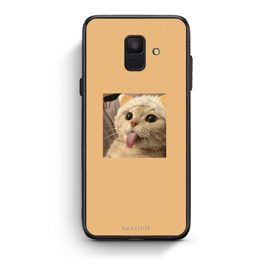 samsung A6 Cat Tongue θήκη από τη Smartfits με σχέδιο στο πίσω μέρος και μαύρο περίβλημα | Smartphone case with colorful back and black bezels by Smartfits