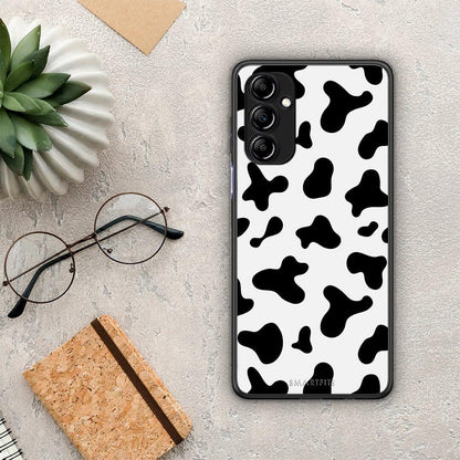 Θήκη Samsung Galaxy A14 / A14 5G Cow Print από τη Smartfits με σχέδιο στο πίσω μέρος και μαύρο περίβλημα | Samsung Galaxy A14 / A14 5G Cow Print Case with Colorful Back and Black Bezels