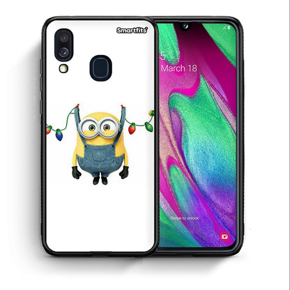 Θήκη Samsung A40 Xmas Minion Lights από τη Smartfits με σχέδιο στο πίσω μέρος και μαύρο περίβλημα | Samsung A40 Xmas Minion Lights case with colorful back and black bezels