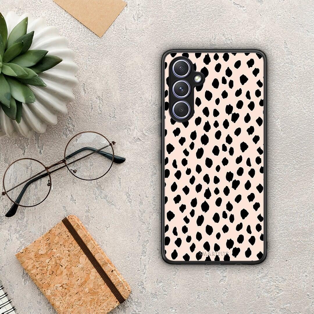 Θήκη Samsung Galaxy A54 New Polka Dots από τη Smartfits με σχέδιο στο πίσω μέρος και μαύρο περίβλημα | Samsung Galaxy A54 New Polka Dots Case with Colorful Back and Black Bezels