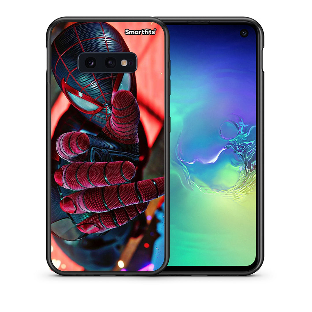 Θήκη Samsung S10e Spider Hand από τη Smartfits με σχέδιο στο πίσω μέρος και μαύρο περίβλημα | Samsung S10e Spider Hand case with colorful back and black bezels