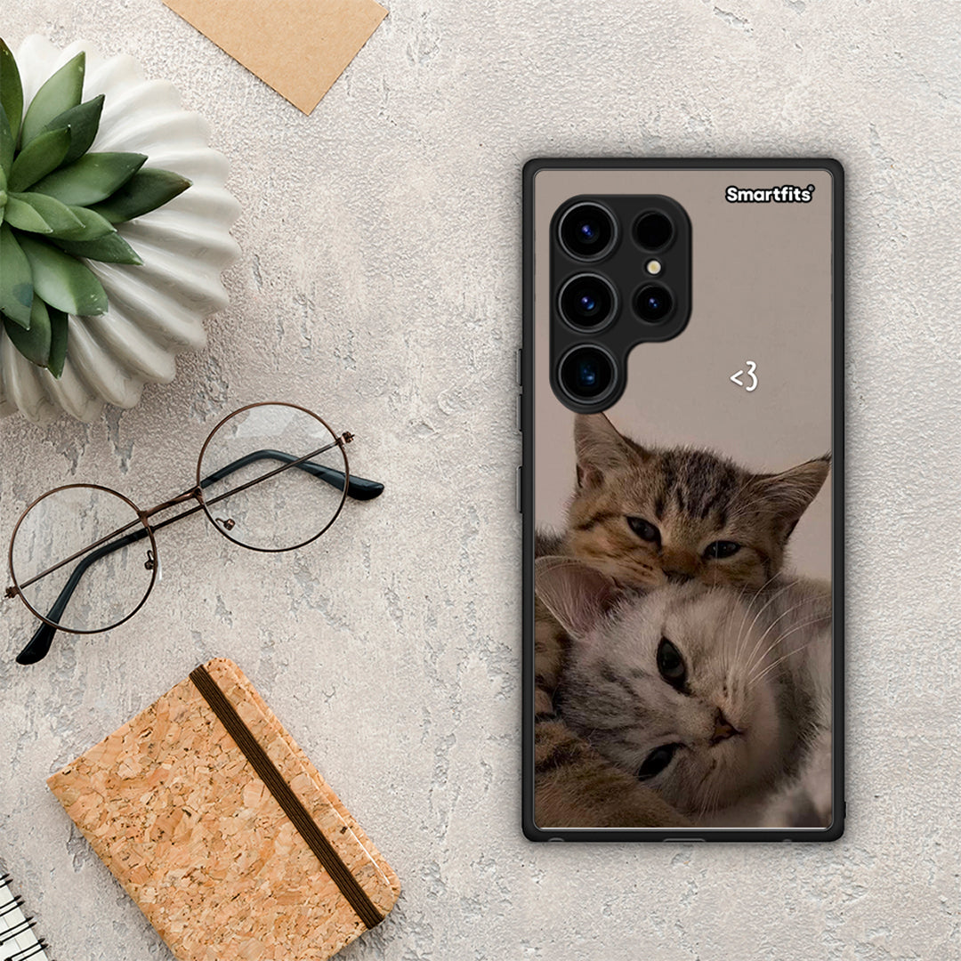 Θήκη Samsung Galaxy S23 Ultra Cats In Love από τη Smartfits με σχέδιο στο πίσω μέρος και μαύρο περίβλημα | Samsung Galaxy S23 Ultra Cats In Love Case with Colorful Back and Black Bezels