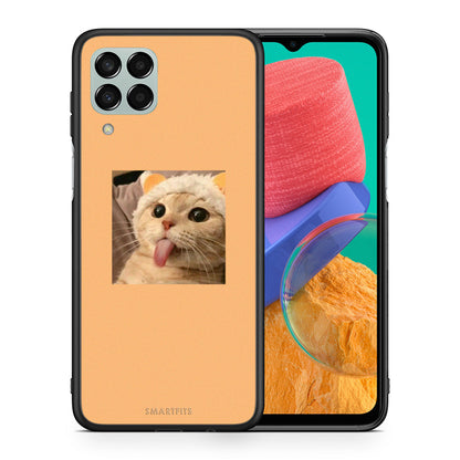 Θήκη Samsung M33 Cat Tongue από τη Smartfits με σχέδιο στο πίσω μέρος και μαύρο περίβλημα | Samsung M33 Cat Tongue case with colorful back and black bezels