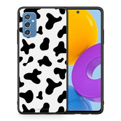 Θήκη Samsung M52 5G Cow Print από τη Smartfits με σχέδιο στο πίσω μέρος και μαύρο περίβλημα | Samsung M52 5G Cow Print case with colorful back and black bezels