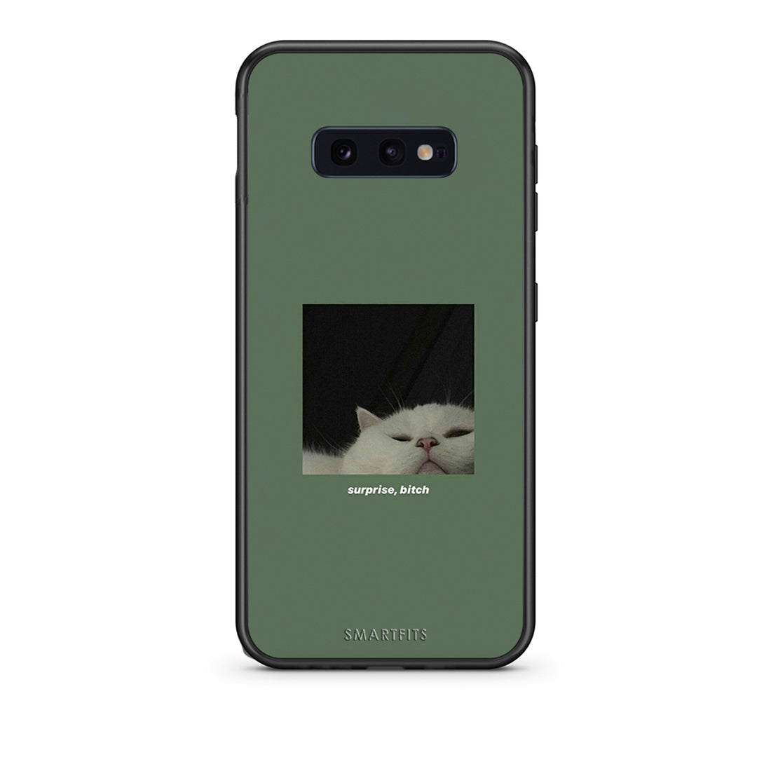 samsung s10e Bitch Surprise θήκη από τη Smartfits με σχέδιο στο πίσω μέρος και μαύρο περίβλημα | Smartphone case with colorful back and black bezels by Smartfits