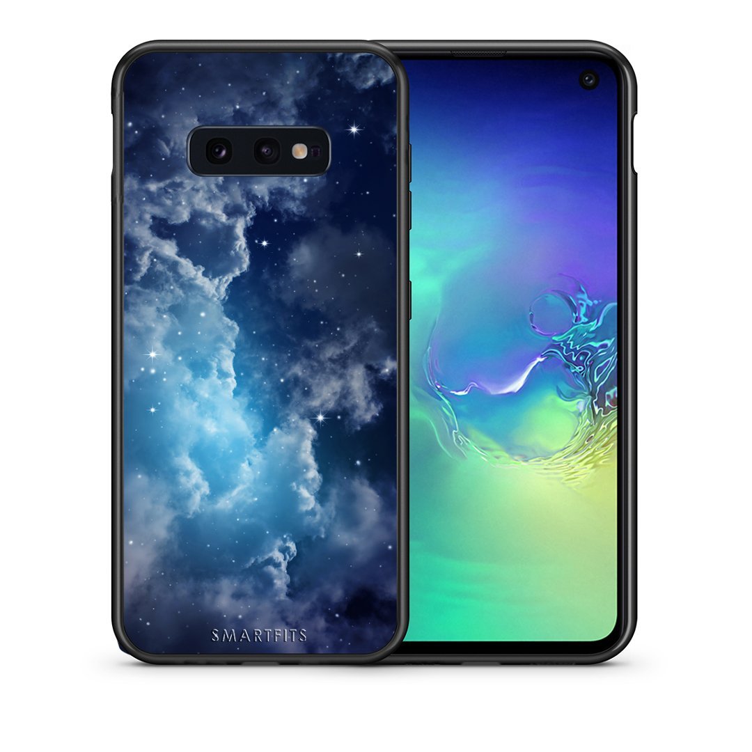 Θήκη Samsung S10e Blue Sky Galaxy από τη Smartfits με σχέδιο στο πίσω μέρος και μαύρο περίβλημα | Samsung S10e Blue Sky Galaxy case with colorful back and black bezels