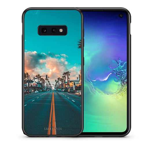 Θήκη Samsung S10e City Landscape από τη Smartfits με σχέδιο στο πίσω μέρος και μαύρο περίβλημα | Samsung S10e City Landscape case with colorful back and black bezels