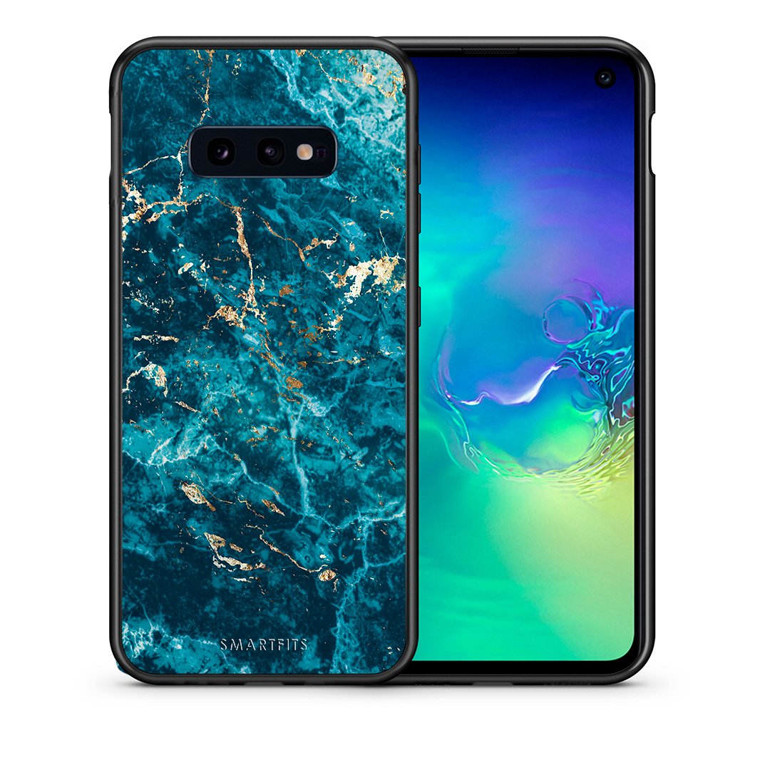 Θήκη Samsung S10e Marble Blue από τη Smartfits με σχέδιο στο πίσω μέρος και μαύρο περίβλημα | Samsung S10e Marble Blue case with colorful back and black bezels