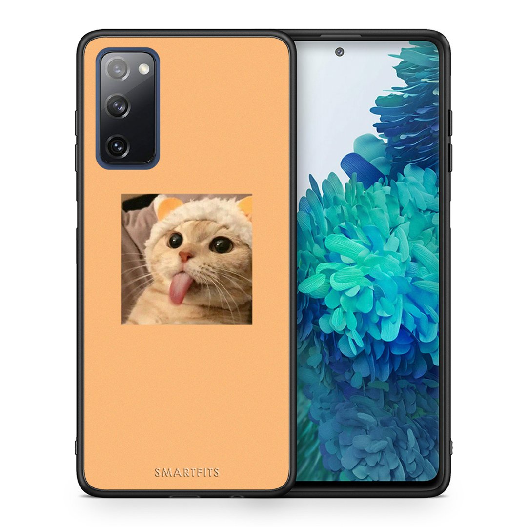 Θήκη Samsung S20 FE Cat Tongue από τη Smartfits με σχέδιο στο πίσω μέρος και μαύρο περίβλημα | Samsung S20 FE Cat Tongue case with colorful back and black bezels