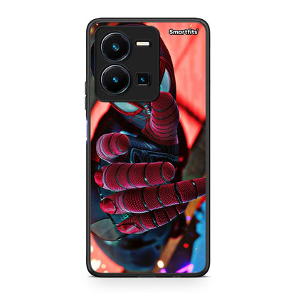 Vivo Y35 5G Spider Hand Θήκη από τη Smartfits με σχέδιο στο πίσω μέρος και μαύρο περίβλημα | Smartphone case with colorful back and black bezels by Smartfits