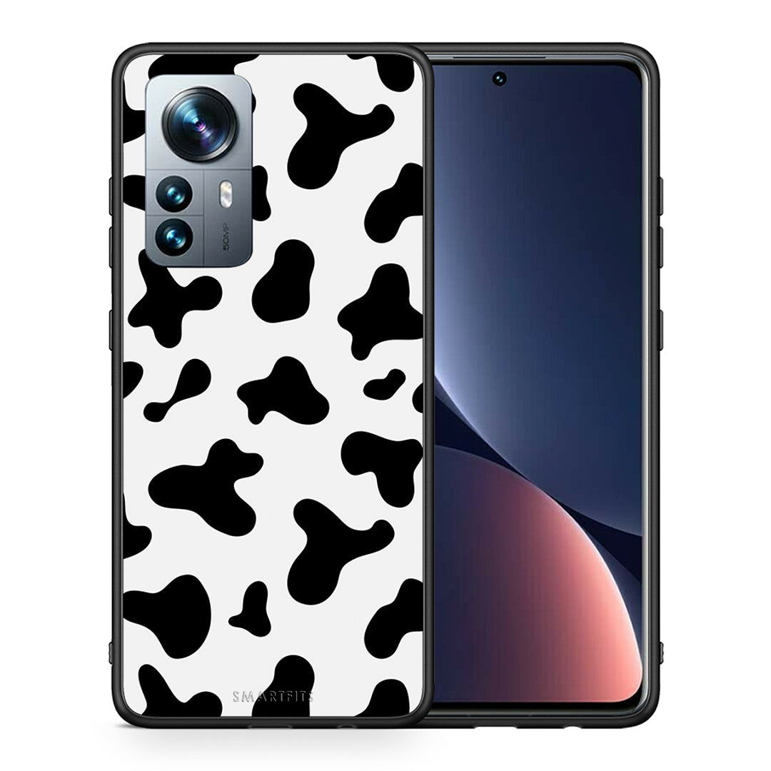 Θήκη Xiaomi 12 Pro Cow Print από τη Smartfits με σχέδιο στο πίσω μέρος και μαύρο περίβλημα | Xiaomi 12 Pro Cow Print case with colorful back and black bezels