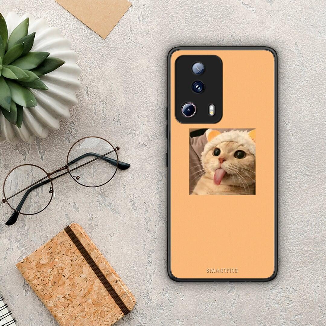 Θήκη Xiaomi 13 Lite 5G Cat Tongue από τη Smartfits με σχέδιο στο πίσω μέρος και μαύρο περίβλημα | Xiaomi 13 Lite 5G Cat Tongue Case with Colorful Back and Black Bezels