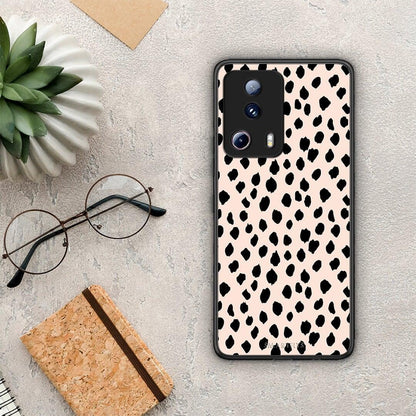 Θήκη Xiaomi 13 Lite 5G New Polka Dots από τη Smartfits με σχέδιο στο πίσω μέρος και μαύρο περίβλημα | Xiaomi 13 Lite 5G New Polka Dots Case with Colorful Back and Black Bezels