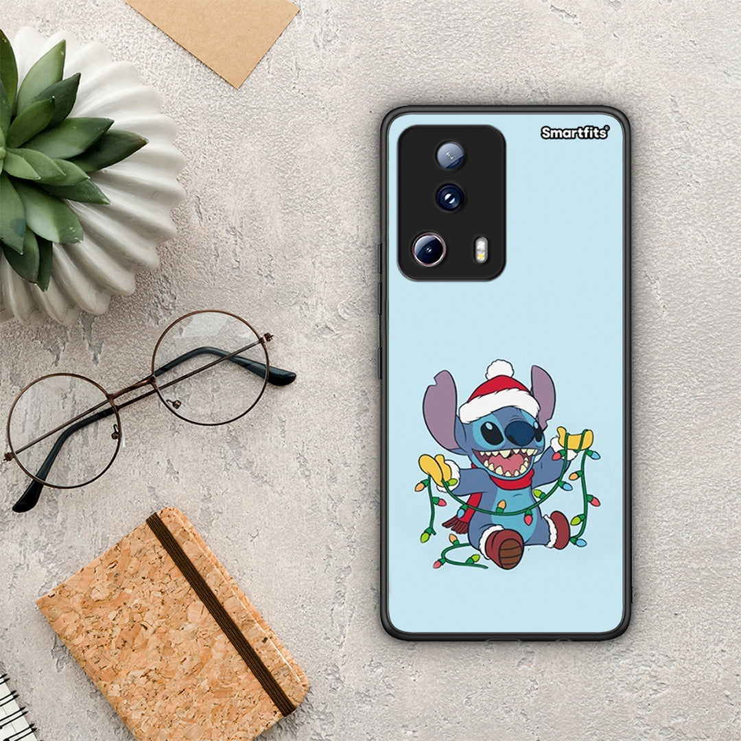Θήκη Xiaomi 13 Lite 5G Santa Stich από τη Smartfits με σχέδιο στο πίσω μέρος και μαύρο περίβλημα | Xiaomi 13 Lite 5G Santa Stich Case with Colorful Back and Black Bezels