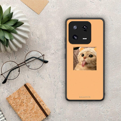 Θήκη Xiaomi 13 Cat Tongue από τη Smartfits με σχέδιο στο πίσω μέρος και μαύρο περίβλημα | Xiaomi 13 Cat Tongue Case with Colorful Back and Black Bezels
