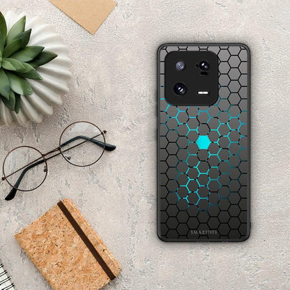 Θήκη Xiaomi 13 Pro Geometric Hexagonal από τη Smartfits με σχέδιο στο πίσω μέρος και μαύρο περίβλημα | Xiaomi 13 Pro Geometric Hexagonal Case with Colorful Back and Black Bezels