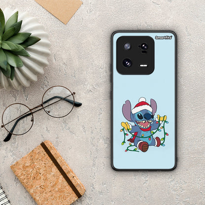 Θήκη Xiaomi 13 Santa Stich από τη Smartfits με σχέδιο στο πίσω μέρος και μαύρο περίβλημα | Xiaomi 13 Santa Stich Case with Colorful Back and Black Bezels