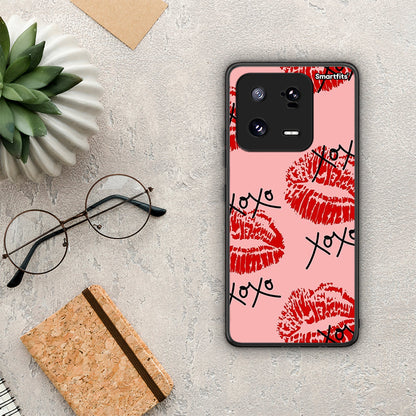 Θήκη Xiaomi 13 Pro XOXO Lips από τη Smartfits με σχέδιο στο πίσω μέρος και μαύρο περίβλημα | Xiaomi 13 Pro XOXO Lips Case with Colorful Back and Black Bezels