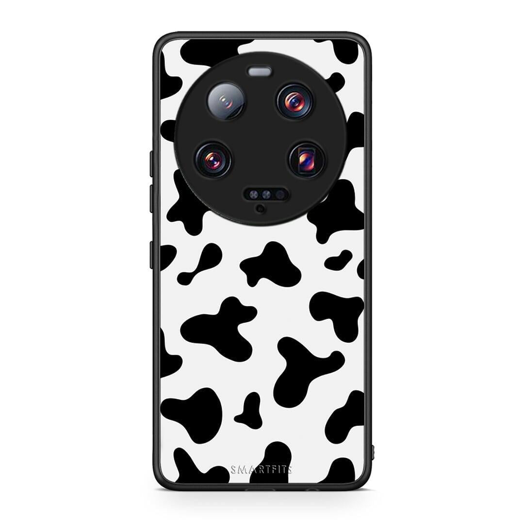 Θήκη Xiaomi 13 Ultra Cow Print από τη Smartfits με σχέδιο στο πίσω μέρος και μαύρο περίβλημα | Xiaomi 13 Ultra Cow Print Case with Colorful Back and Black Bezels