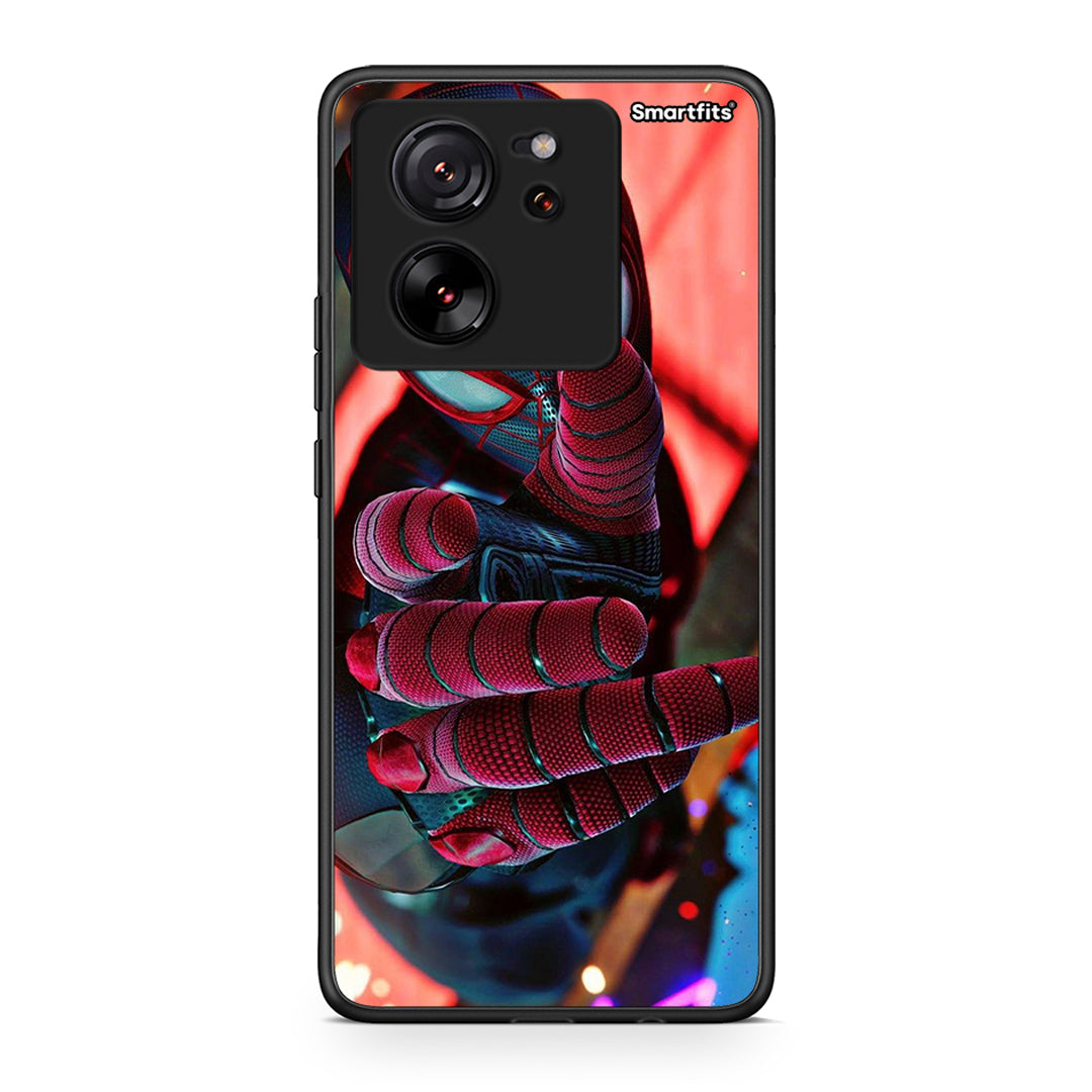 Xiaomi 13T Spider Hand Θήκη από τη Smartfits με σχέδιο στο πίσω μέρος και μαύρο περίβλημα | Smartphone case with colorful back and black bezels by Smartfits