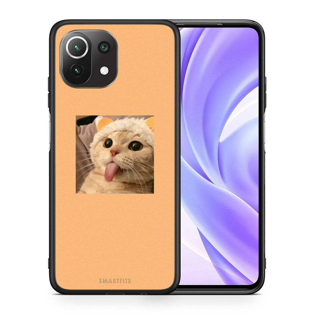 Θήκη Xiaomi 11 Lite/Mi 11 Lite Cat Tongue από τη Smartfits με σχέδιο στο πίσω μέρος και μαύρο περίβλημα | Xiaomi 11 Lite/Mi 11 Lite Cat Tongue case with colorful back and black bezels