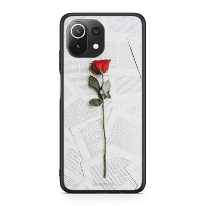 Xiaomi 11 Lite/Mi 11 Lite Red Rose θήκη από τη Smartfits με σχέδιο στο πίσω μέρος και μαύρο περίβλημα | Smartphone case with colorful back and black bezels by Smartfits