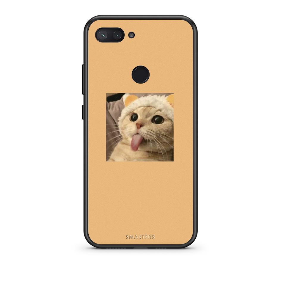 Xiaomi Mi 8 Lite Cat Tongue θήκη από τη Smartfits με σχέδιο στο πίσω μέρος και μαύρο περίβλημα | Smartphone case with colorful back and black bezels by Smartfits