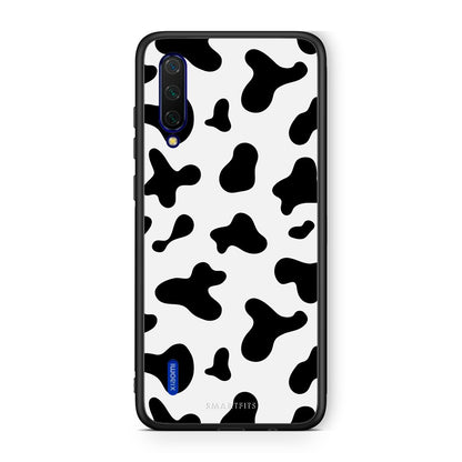 Xiaomi Mi 9 Lite Cow Print θήκη από τη Smartfits με σχέδιο στο πίσω μέρος και μαύρο περίβλημα | Smartphone case with colorful back and black bezels by Smartfits
