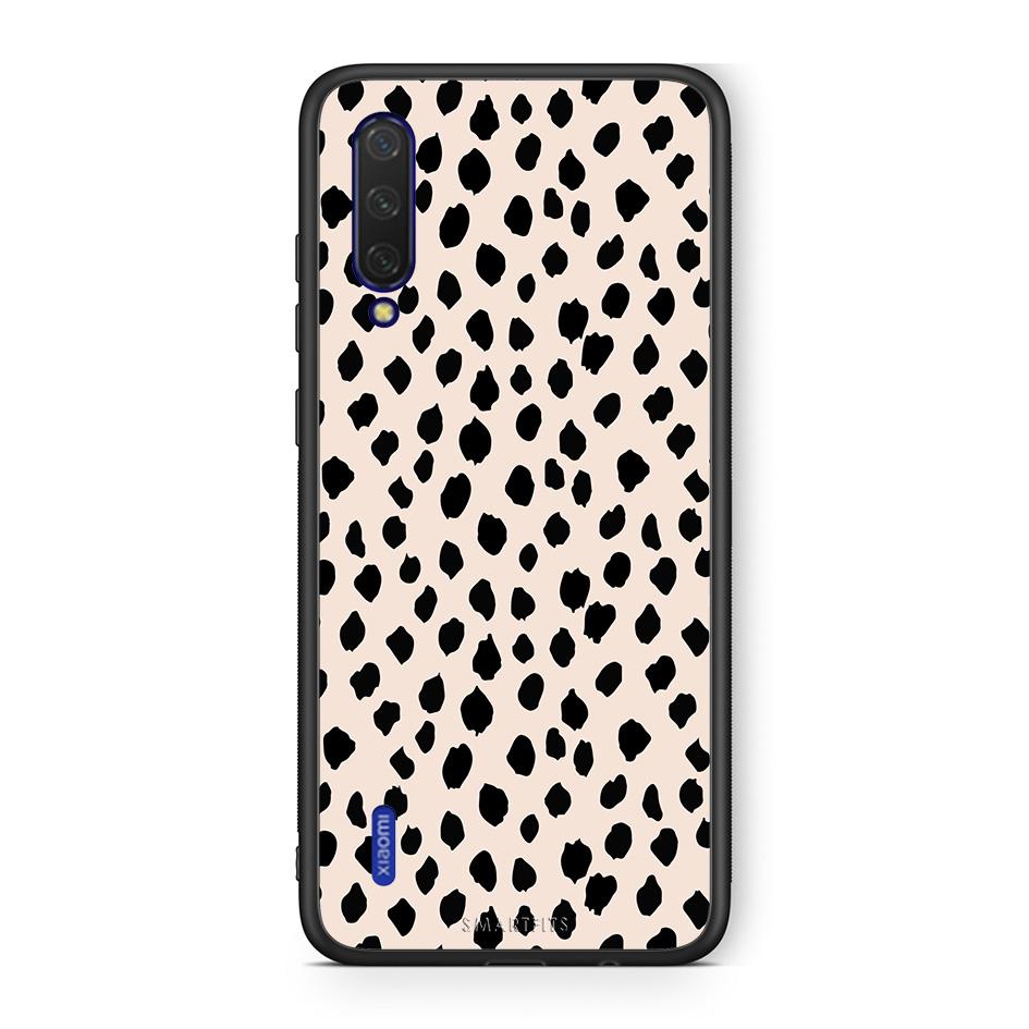 Xiaomi Mi 9 Lite New Polka Dots θήκη από τη Smartfits με σχέδιο στο πίσω μέρος και μαύρο περίβλημα | Smartphone case with colorful back and black bezels by Smartfits