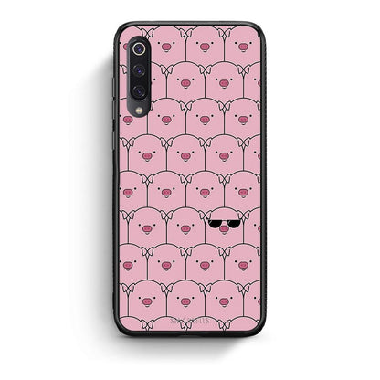 Xiaomi Mi 9 Pig Glasses θήκη από τη Smartfits με σχέδιο στο πίσω μέρος και μαύρο περίβλημα | Smartphone case with colorful back and black bezels by Smartfits