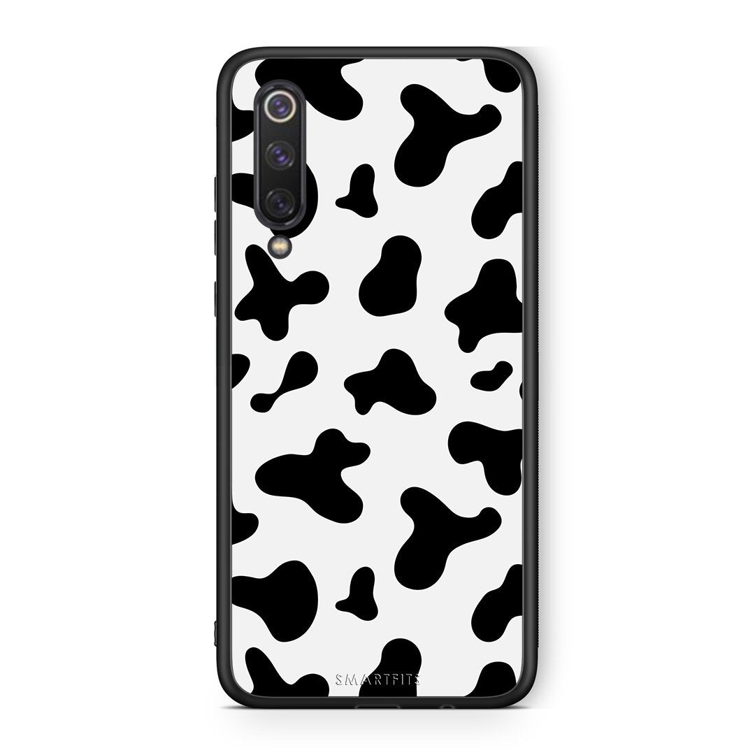 Xiaomi Mi 9 SE Cow Print θήκη από τη Smartfits με σχέδιο στο πίσω μέρος και μαύρο περίβλημα | Smartphone case with colorful back and black bezels by Smartfits
