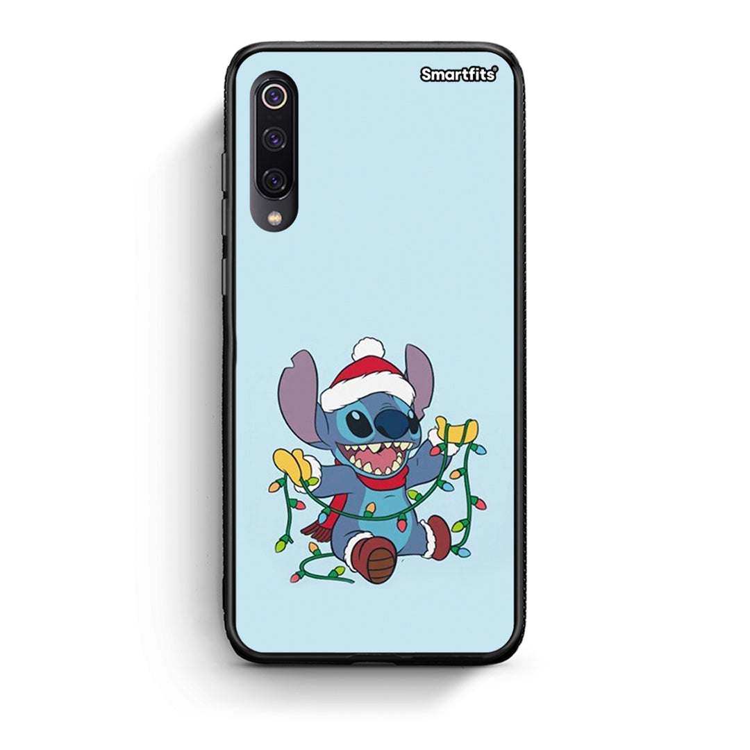 Xiaomi Mi 9 Santa Stich θήκη από τη Smartfits με σχέδιο στο πίσω μέρος και μαύρο περίβλημα | Smartphone case with colorful back and black bezels by Smartfits