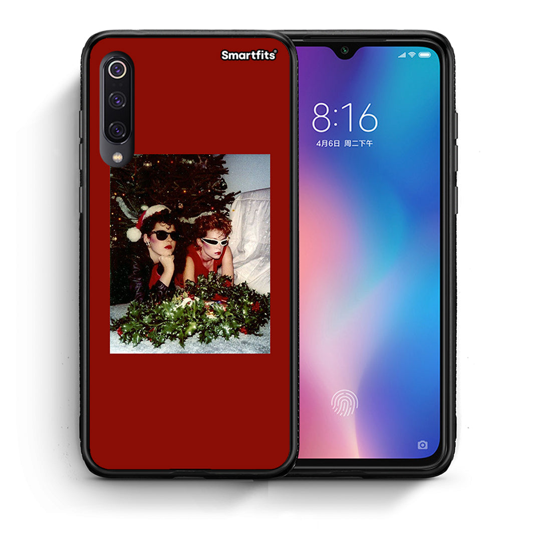 Θήκη Xiaomi Mi 9 Waiting For Xmas από τη Smartfits με σχέδιο στο πίσω μέρος και μαύρο περίβλημα | Xiaomi Mi 9 Waiting For Xmas case with colorful back and black bezels