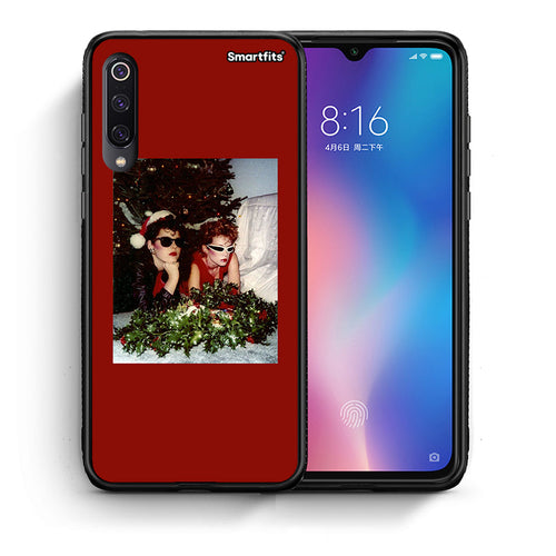 Θήκη Xiaomi Mi 9 Waiting For Xmas από τη Smartfits με σχέδιο στο πίσω μέρος και μαύρο περίβλημα | Xiaomi Mi 9 Waiting For Xmas case with colorful back and black bezels