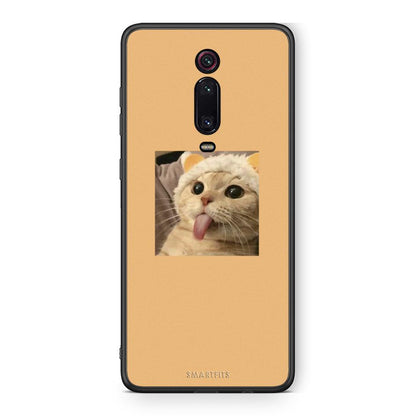 Xiaomi Mi 9T Cat Tongue θήκη από τη Smartfits με σχέδιο στο πίσω μέρος και μαύρο περίβλημα | Smartphone case with colorful back and black bezels by Smartfits