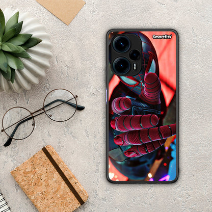 Θήκη Xiaomi Poco F5 5G Spider Hand από τη Smartfits με σχέδιο στο πίσω μέρος και μαύρο περίβλημα | Xiaomi Poco F5 5G Spider Hand Case with Colorful Back and Black Bezels