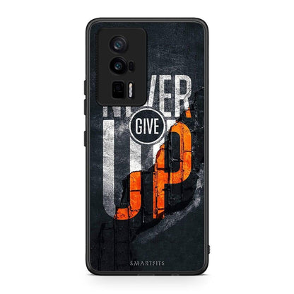 Θήκη Xiaomi Poco F5 Pro / Redmi K60 Pro Never Give Up από τη Smartfits με σχέδιο στο πίσω μέρος και μαύρο περίβλημα | Xiaomi Poco F5 Pro / Redmi K60 Pro Never Give Up Case with Colorful Back and Black Bezels
