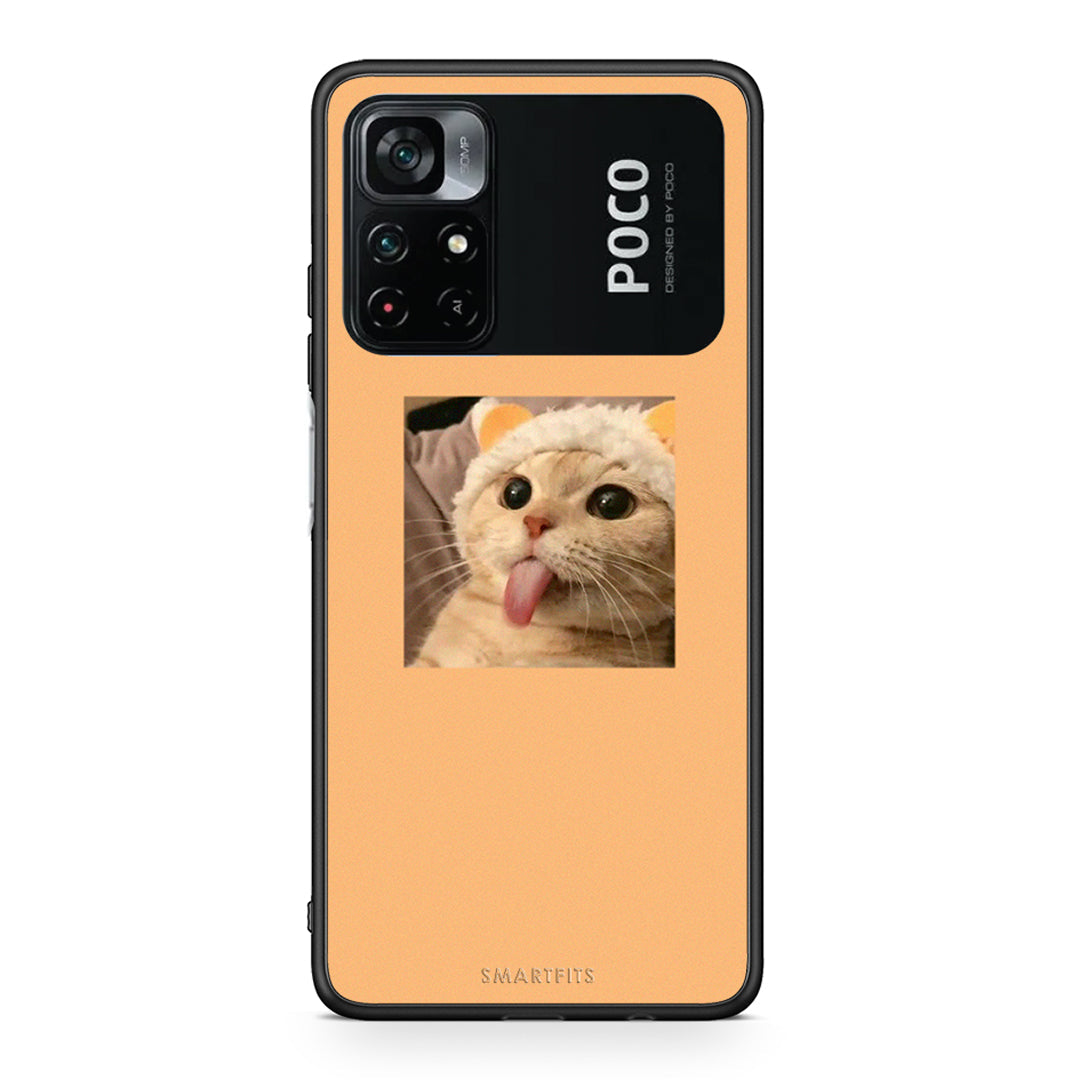 Xiaomi Poco M4 Pro 4G Cat Tongue θήκη από τη Smartfits με σχέδιο στο πίσω μέρος και μαύρο περίβλημα | Smartphone case with colorful back and black bezels by Smartfits