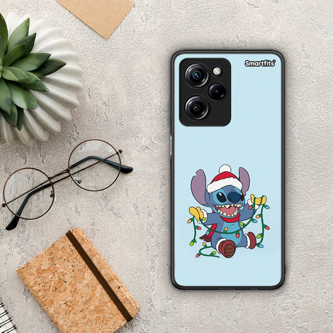 Θήκη Xiaomi Poco X5 Pro 5G Dual Santa Stich από τη Smartfits με σχέδιο στο πίσω μέρος και μαύρο περίβλημα | Xiaomi Poco X5 Pro 5G Dual Santa Stich Case with Colorful Back and Black Bezels