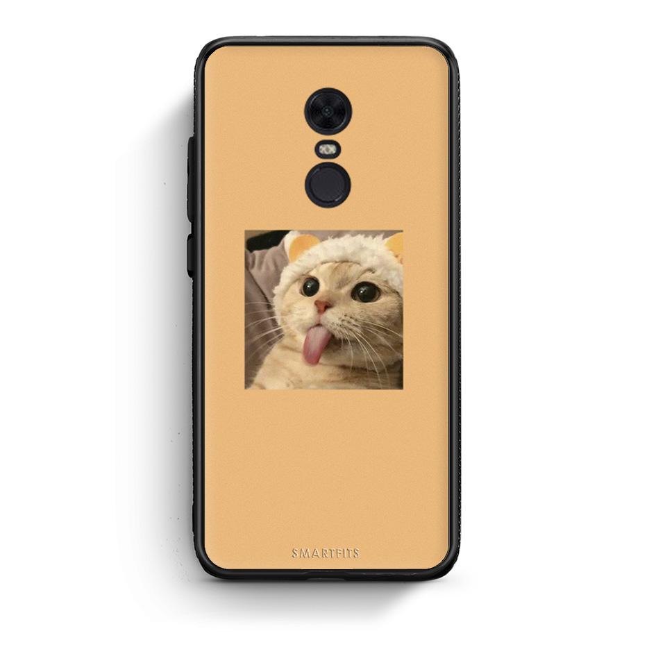 Xiaomi Redmi 5 Plus Cat Tongue θήκη από τη Smartfits με σχέδιο στο πίσω μέρος και μαύρο περίβλημα | Smartphone case with colorful back and black bezels by Smartfits